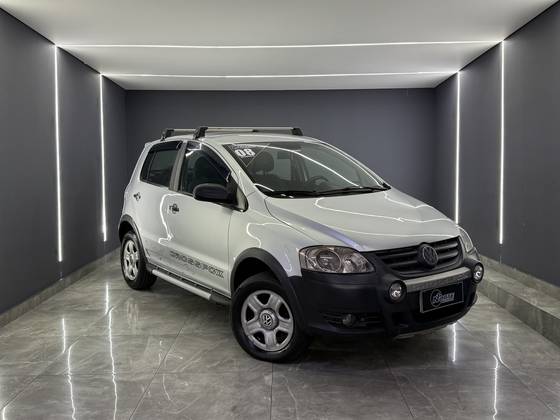 VOLKSWAGEN CROSSFOX 1.6 MI FLEX 8V 4P MANUAL VOLKSWAGEN CROSSFOX 1.6 MI FLEX 8V 4P MANUAL